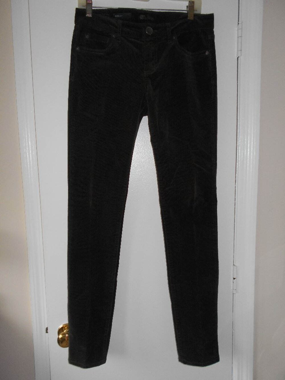 KUT From the Kloth Diana skinny cord jeans sz 4